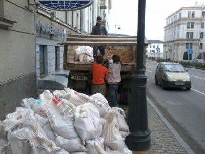 Перевозки Уберем и вывезем любой строительный мусор.