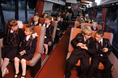 Миноблисполком разрешил школьникам Минского района ездить бесплатно на учебу в Минск.