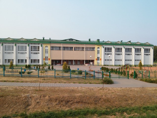 Начали строить школу в деревне Лесковка