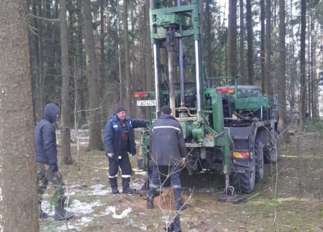 В преддверии Масленицы и 8 марта начались работы в лесу возле п.Опытный