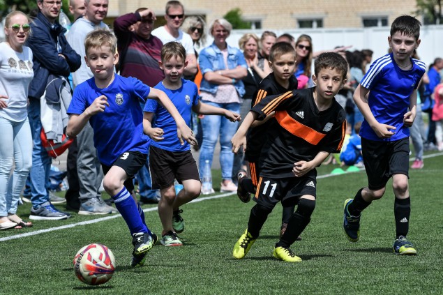 25 мая состоялся футбольный фестиваль с участием юных футболистов из Боровлян.